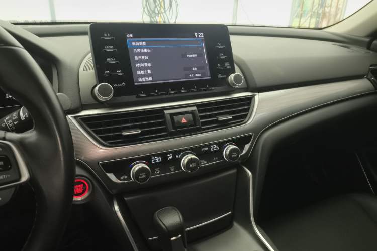 Used Honda Accord 2018 260TURBO Luxury Edition China VI Audio And AC Panel