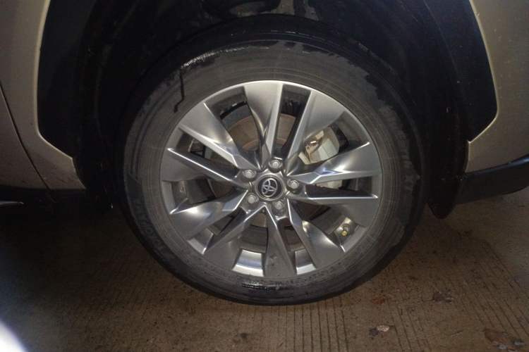 Used Toyota Wildlander 2022 Dual-Engine 2.5L E-CVT Two-Wheel Drive Luxury Edition
