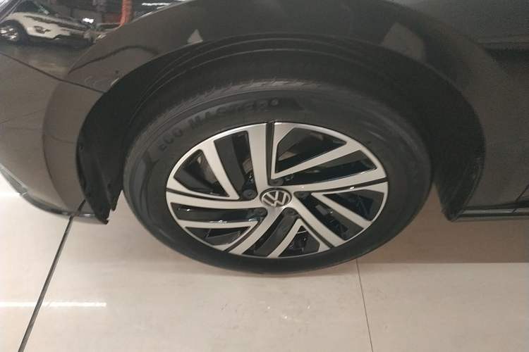 Used Volkswagen Lavida 2024 300TSI DSG Full-Comfort Edition