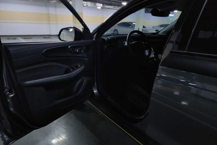 Used Roewe RX5 2023 PLUS 330TGI Automatic Trendsetting Smart Edition Driver Seat