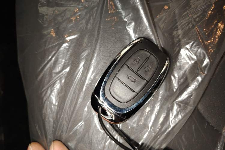 Used SAIC MAXUS Dajia 5 2024 1.3T PLUG-IN Enjoyment Edition 7-Seater
