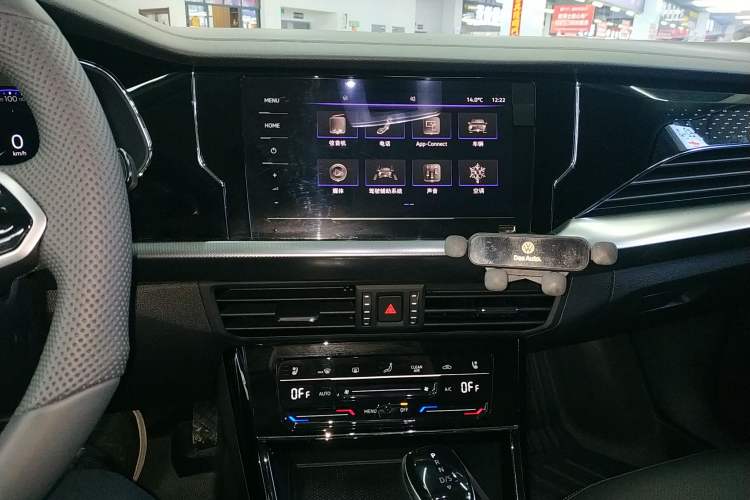 Used Volkswagen Passat 2024 380TSI Dragon Edition
