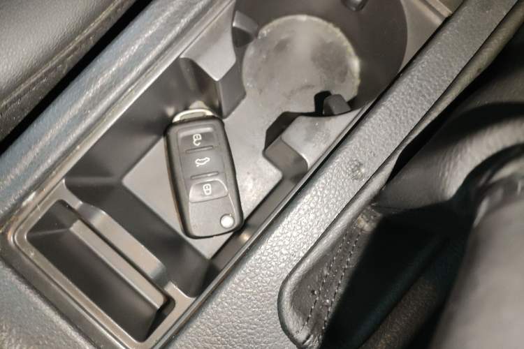 Used Volkswagen Sagitar 2017 230TSI Automatic Comfort Version