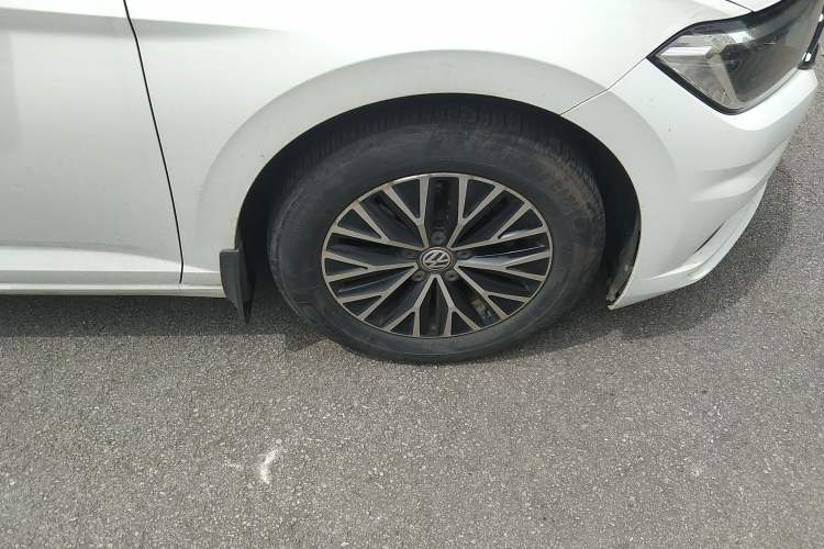 Used Volkswagen Sagitar 2019 280TSI DSG Comfort Version China V Standard Right Front Wheel Hub