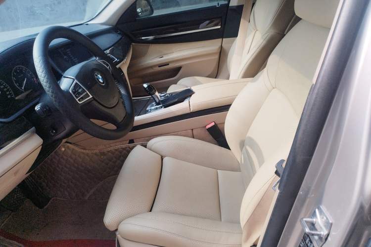 Used BMW 7 Series 2009 730Li Luxury Model
