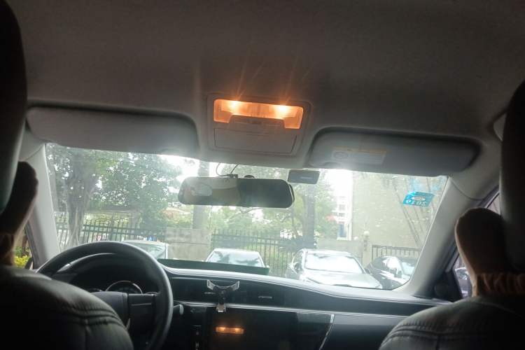 Used Toyota Corolla 2017 1.2T CVT GL
