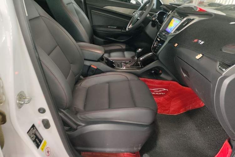 Used CHANGAN CS75 2017 Shangkui Edition 1.5T Automatic Fengxiang Model