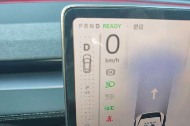 Used Tesla Model Y 2025 Rear-Wheel-Drive Version
