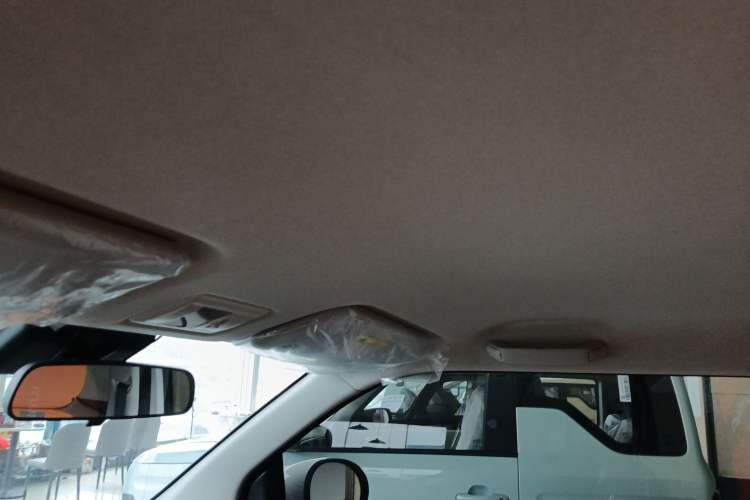 Used CHANGAN NEVO Lumin 2025 205 km Xiangqin Version