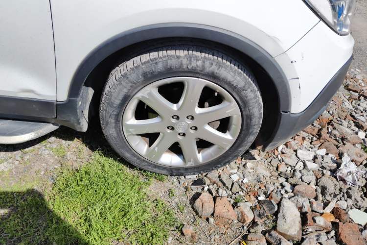 Used Buick Encore 2015 1.4T Automatic Two-Wheel Drive Urban Elite Version