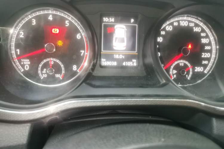 Used Volkswagen Passat 2016 330TSI DSG Prestige Edition Odometer Close Up