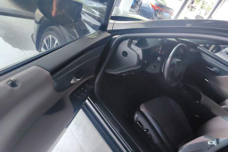 Used Lexus ES 2022 200 Excellence Edition Driver Seat