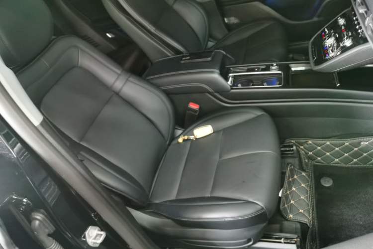 Used Lincoln Corsair 2022 2.0T Two-Wheel Drive Deluxe Edition