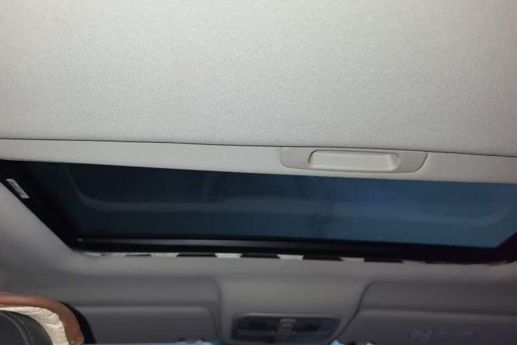 Used Changan CS75 2014 2.0L Manual Luxury Version China V Standard