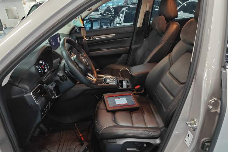 Used Mazda CX-5 2022 2.5L Automatic 4x4 Prestige Edition
