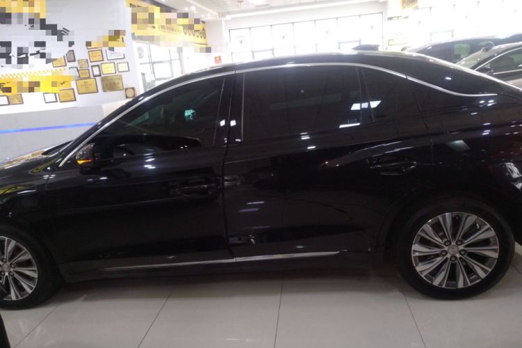Used Hongqi E-QM5 2024 610 km PLUS