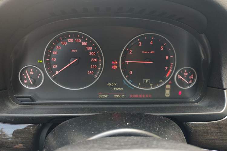 Used BMW 5 Series 2014 525Li Luxury Design Package