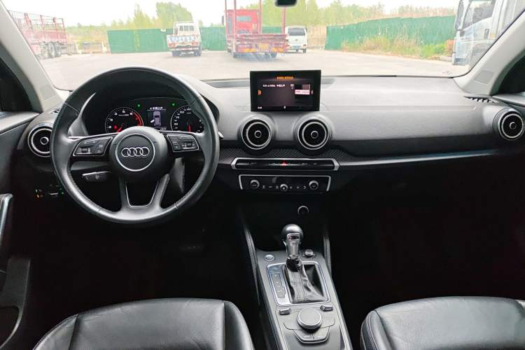 Used Audi Q2L 2021 35 TFSI Fashion Dynamic Model