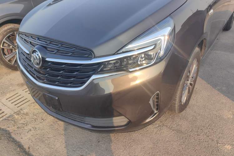 Used Buick GL8 2020 Land Cruiser Executive Class 652T Comfort Model