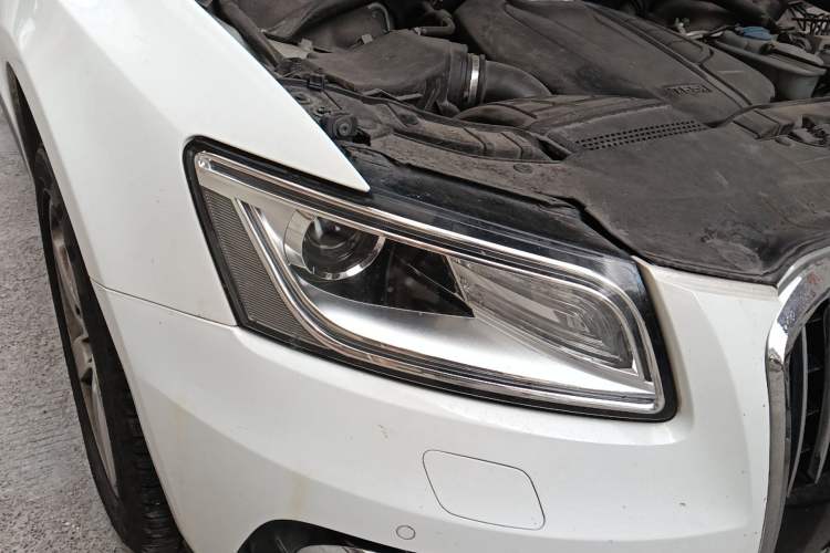 Used Audi Q5 2016 40 TFSI Technology Edition Right Front Headlight