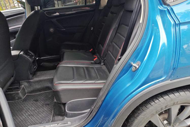 Used Volkswagen Tayron 2019 380TSI Four-Wheel Drive Flagship Version China V Standard Left Rear Seat