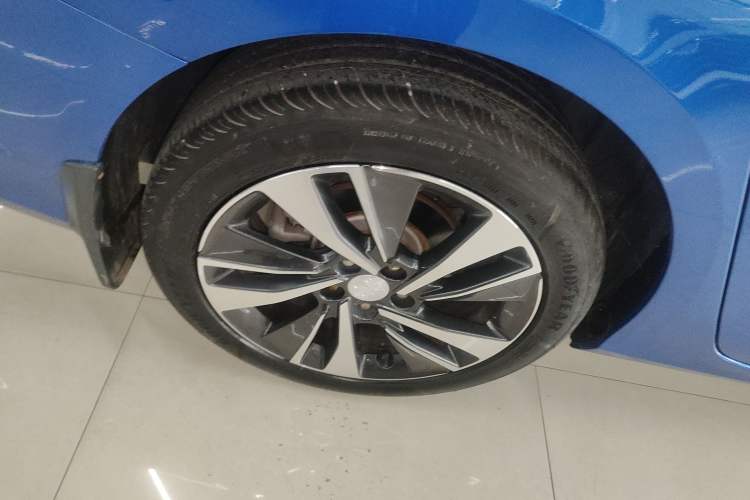 Used Peugeot 408 2019 350THP Automatic Luxury Edition China V Standard Right Rear Wheel Hub