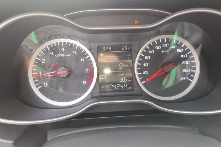 Used Bestune X40 2018 Internet Celebrity Edition 1.6L Automatic Luxury Version