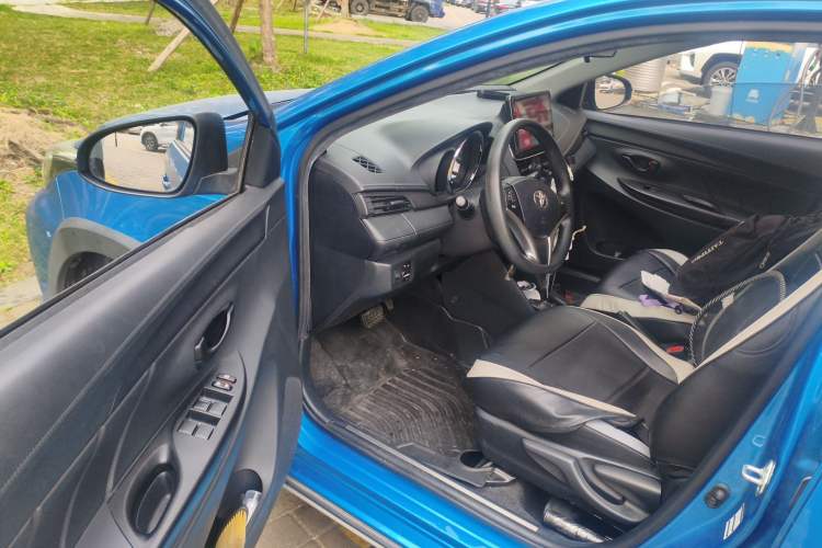 Used Toyota YARiS L Zhi Xuan 2022 X-Trail 1.5L CVT Leading PLUS Edition Driver Seat