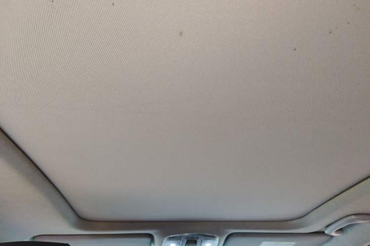 Used Hyundai Tucson 2018 1.6T Dual-Clutch Two-Wheel Drive 15th Anniversary Special Edition
