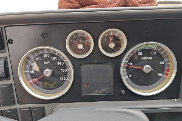 Used Iveco Daily 2014 2.5T-A35 NJ6484ACM47Z4
