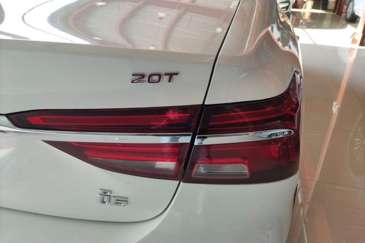 Used Roewe i6 2018 20T Automatic Flagship Edition