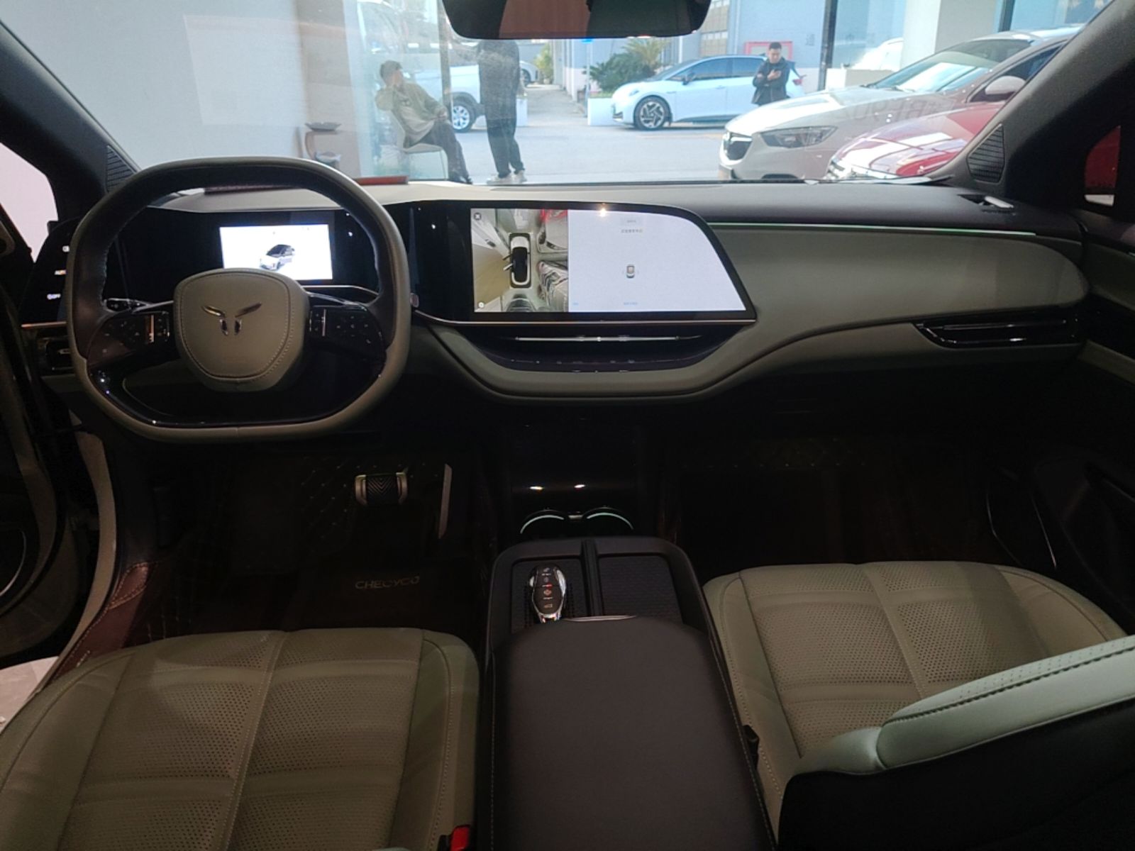 Hongqi EH7 2024 600 Pro Glory Edition — снимка 12