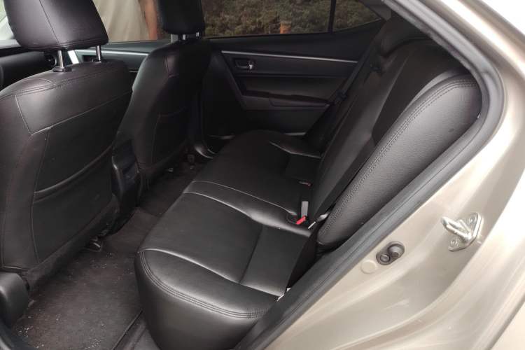 Used Toyota Corolla 2017 Revised Version 1.2T S-CVT GL-i