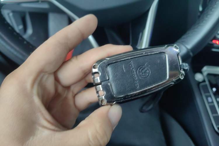 Used Volkswagen Magotan 2020 330TSI DSG Leading Model Vehicle Key