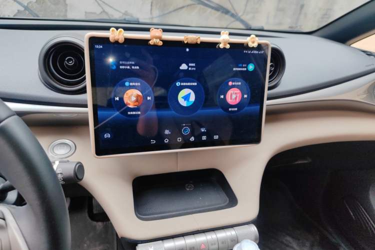 Used BYD Dolphin 2024 Honor Edition 420km Freedom Version Audio And AC Panel