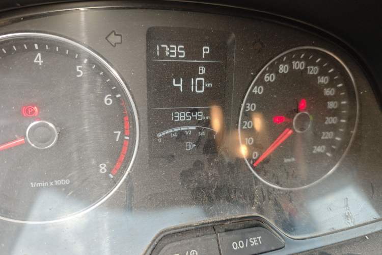 Used Volkswagen Gran Lavida 2014 1.6L Automatic Sport Edition
