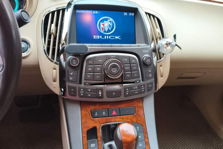 Used Buick LaCrosse 2011 2.4L SIDI Luxury Edition