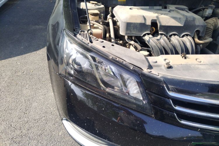 Used Geely Auto Emgrand 2015 Sedan 1.5L Manual - Top Trim Level Right Front Headlight