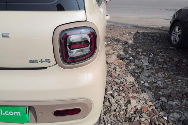 Used Bestune Pony 2026 222km Colorful Horse