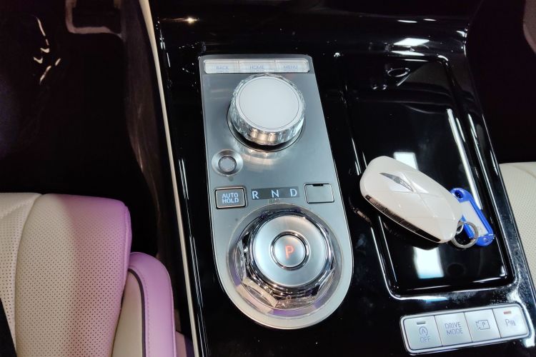 Used Genesis G80 2024 2.5T Rear-Drive Luxury Edition
