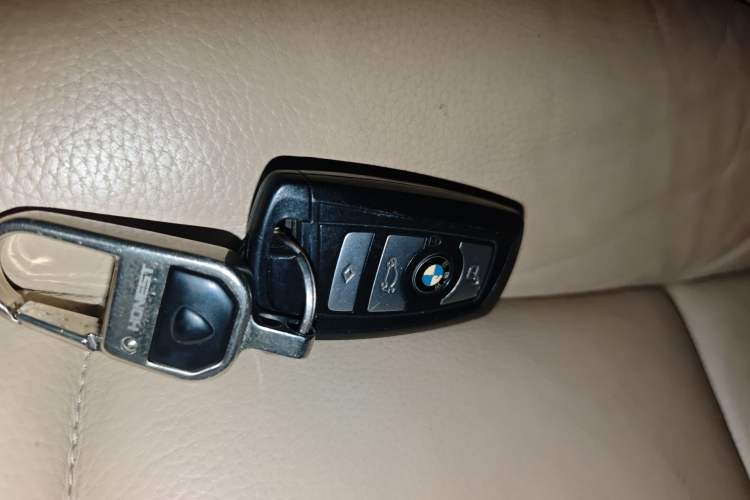 Used BMW 5 Series 2013 520Li Elegant Edition Vehicle Key