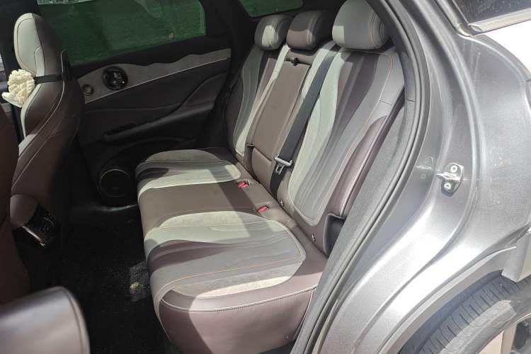 Used BYD Frigate 07 2023 DM-i 205KM Prestige Model