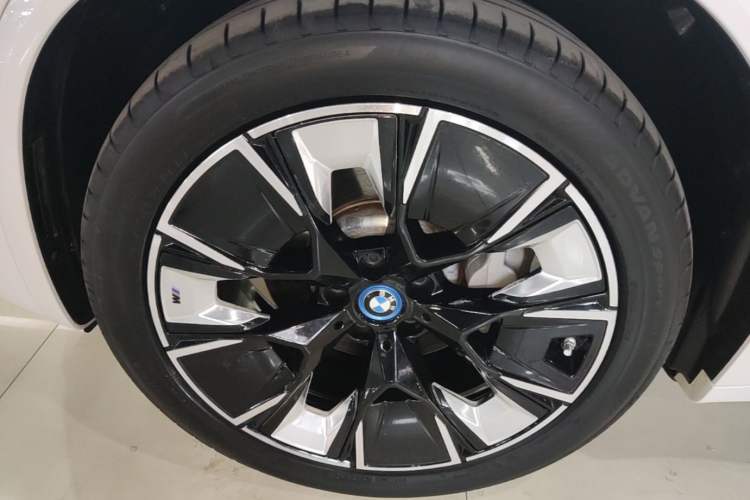 Used BMW iX3 2022 Leading Type