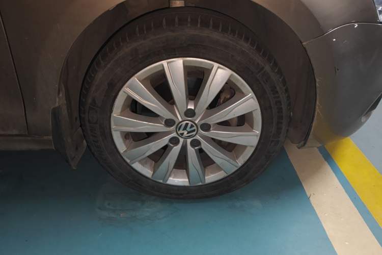 Used Volkswagen Sagitar 2014 Revised Version 1.4TSI Automatic Luxury Edition