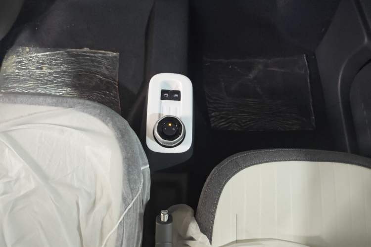 Used Geely Galaxy Panda 2025 210 km – Yuanqi Bear