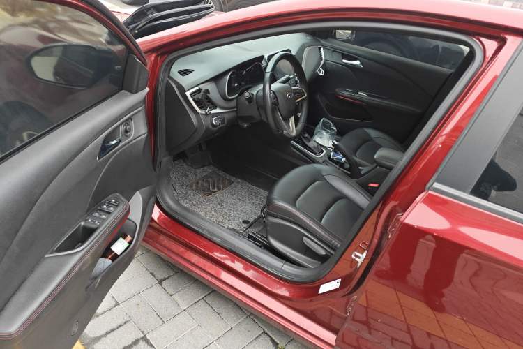 Used Chevrolet Monza 2020 Light Hybrid RS 330T Automatic Comfort Edition
