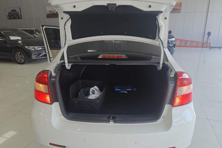 Used Suzuki SX4 S-Cross 2012 1.6L Automatic Practical Upgrade Edition
