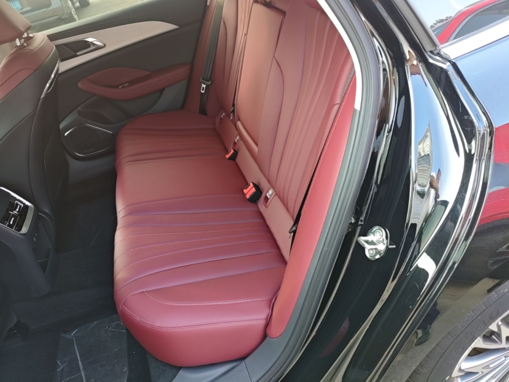 Hongqi H5 2025 1.5T DCT Qiyun 500 000th Unit Commemorative Edition — снимка 20