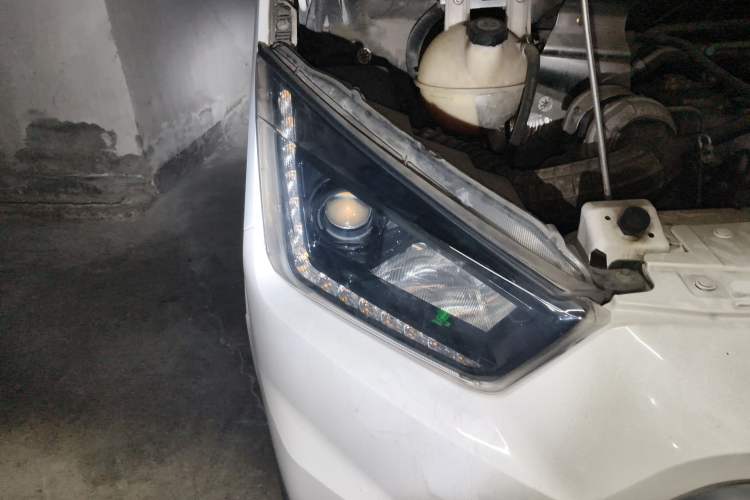 Used JMC Transit 2017 2.8T Commercial Version Short Wheelbase Low-Roof 6/7/8-Seater JX493 Exterior 6