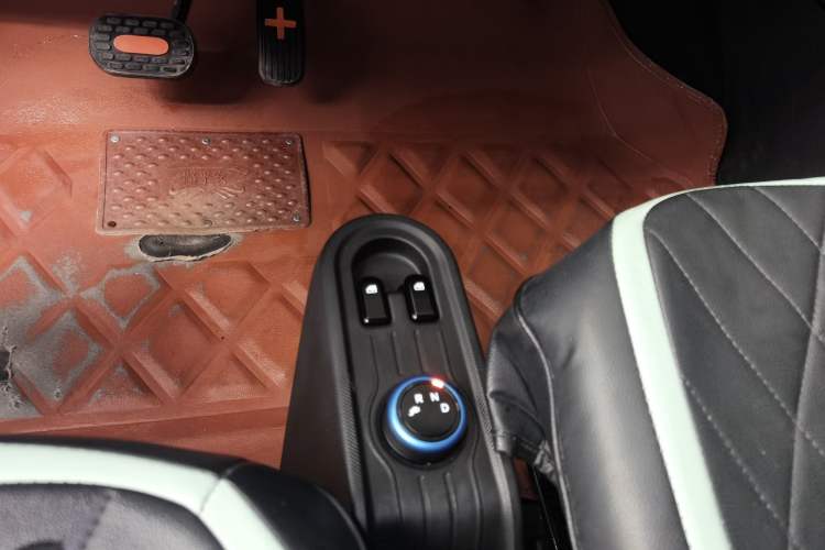 Used Wuling Hongguang MINIEV 2022 Easy Version Lithium Iron Phosphate